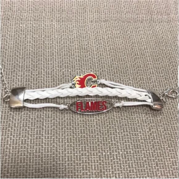 NHL Calgary Flames White Braided Bracelet - Picture 2 of 7